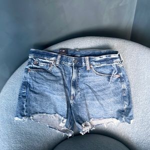NWT Gap denim shorts